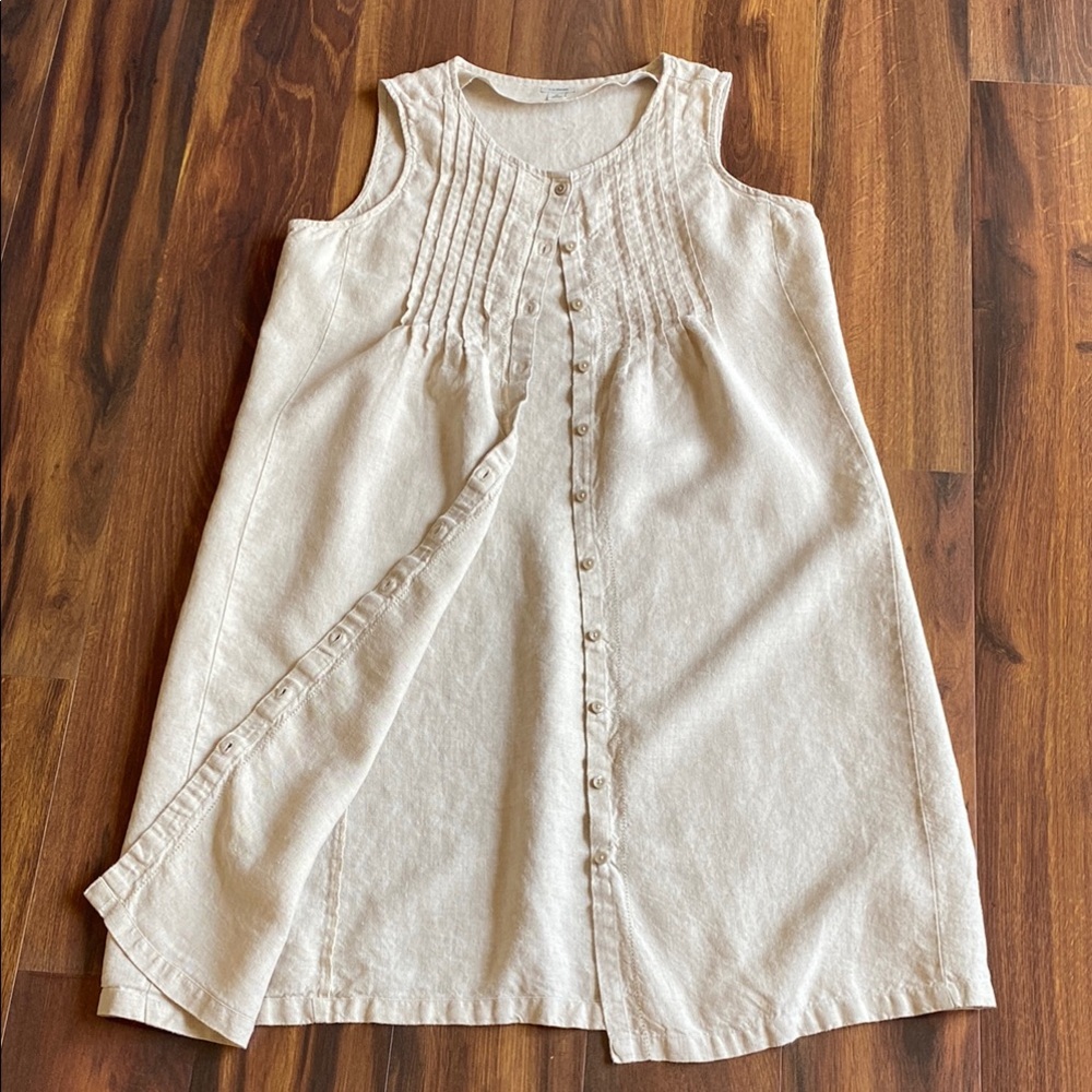 L.L. Bean Sleeveless Button-Front Maxi Dress in Light Beige